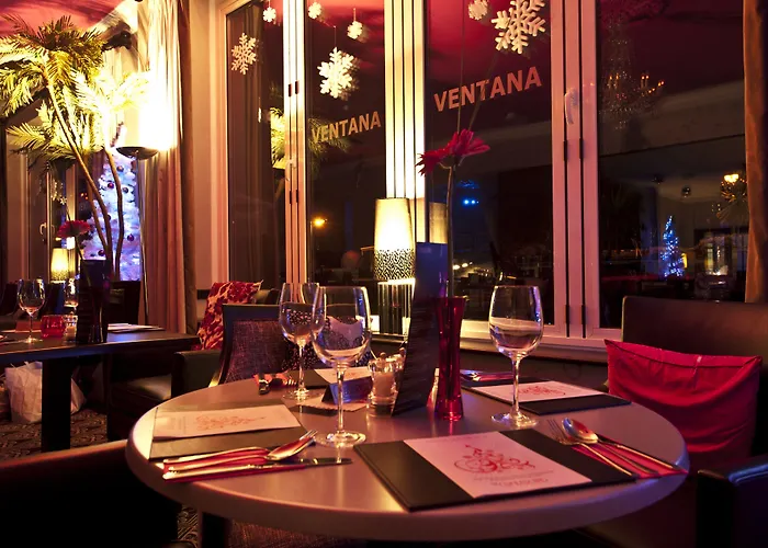 Cumberland Hotel - Oceana Collection